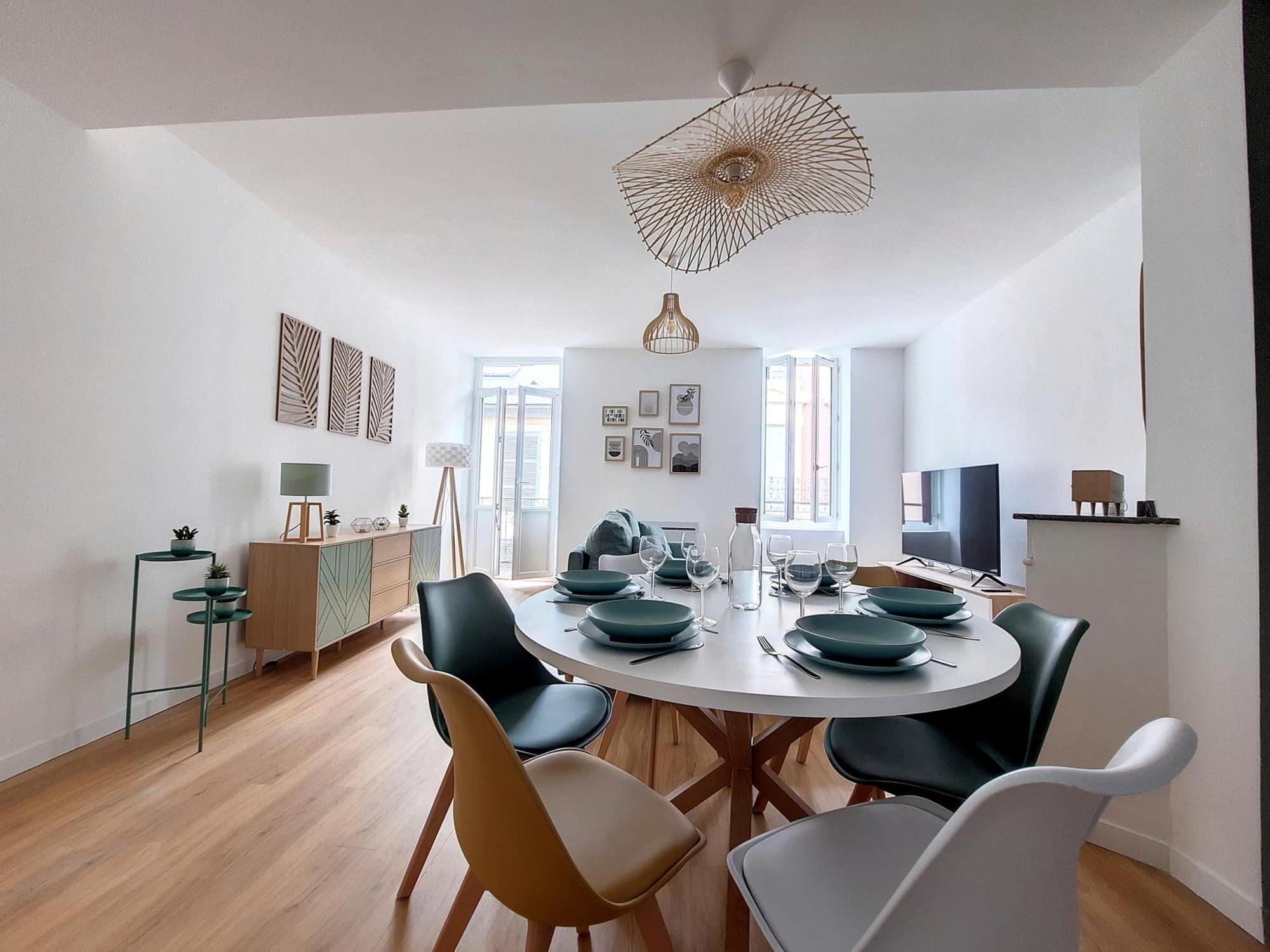 Le Nordique - 2 Chambres - Fibre Wifi - Netflix - Menage Inclus Tarbes Buitenkant foto
